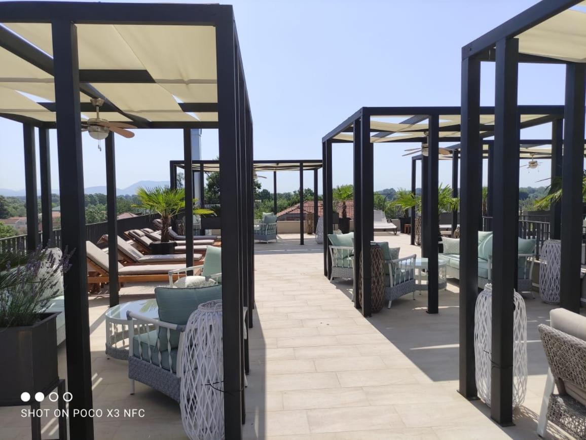 Am Palace Ulcinj Exterior photo